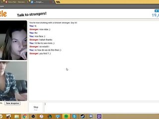 Báječný dospívající masturbuje pro mě na omegle